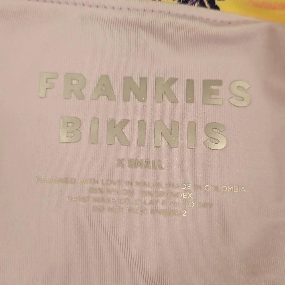 💕FRANKIES BIKINIS💕 Juju Bottom ~ Ocean Front Print XS NWT